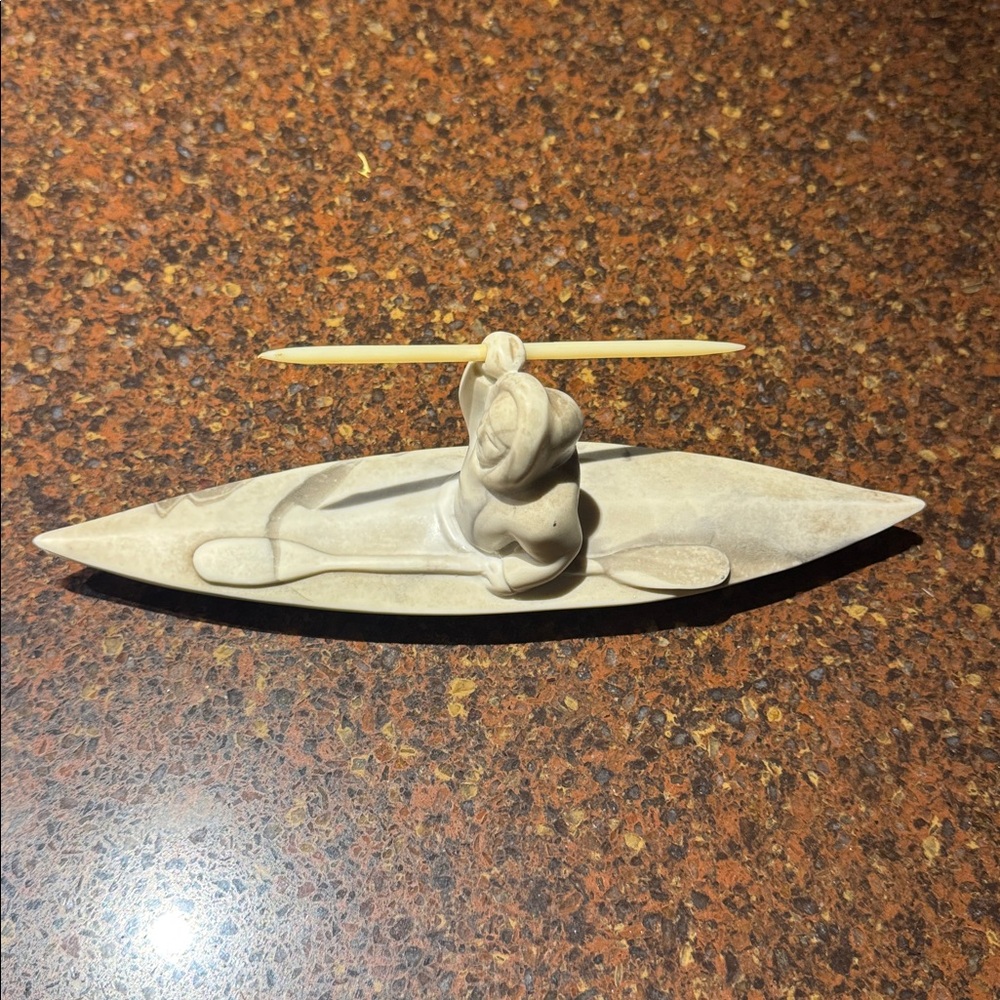 Pearlite Marblecraft Inuit Eskimo on a Canoe Carving